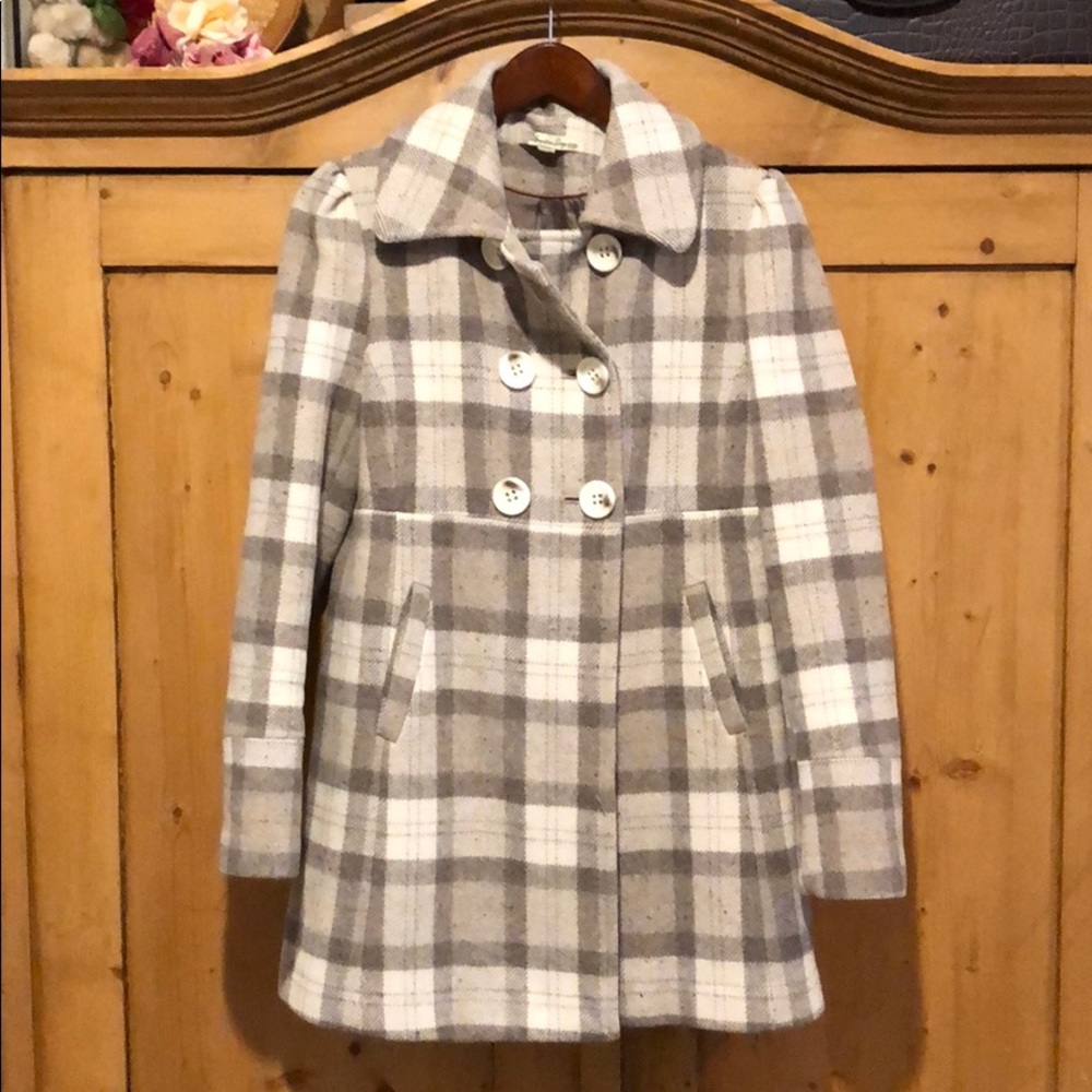 Women’s wool-blend mid-length coat